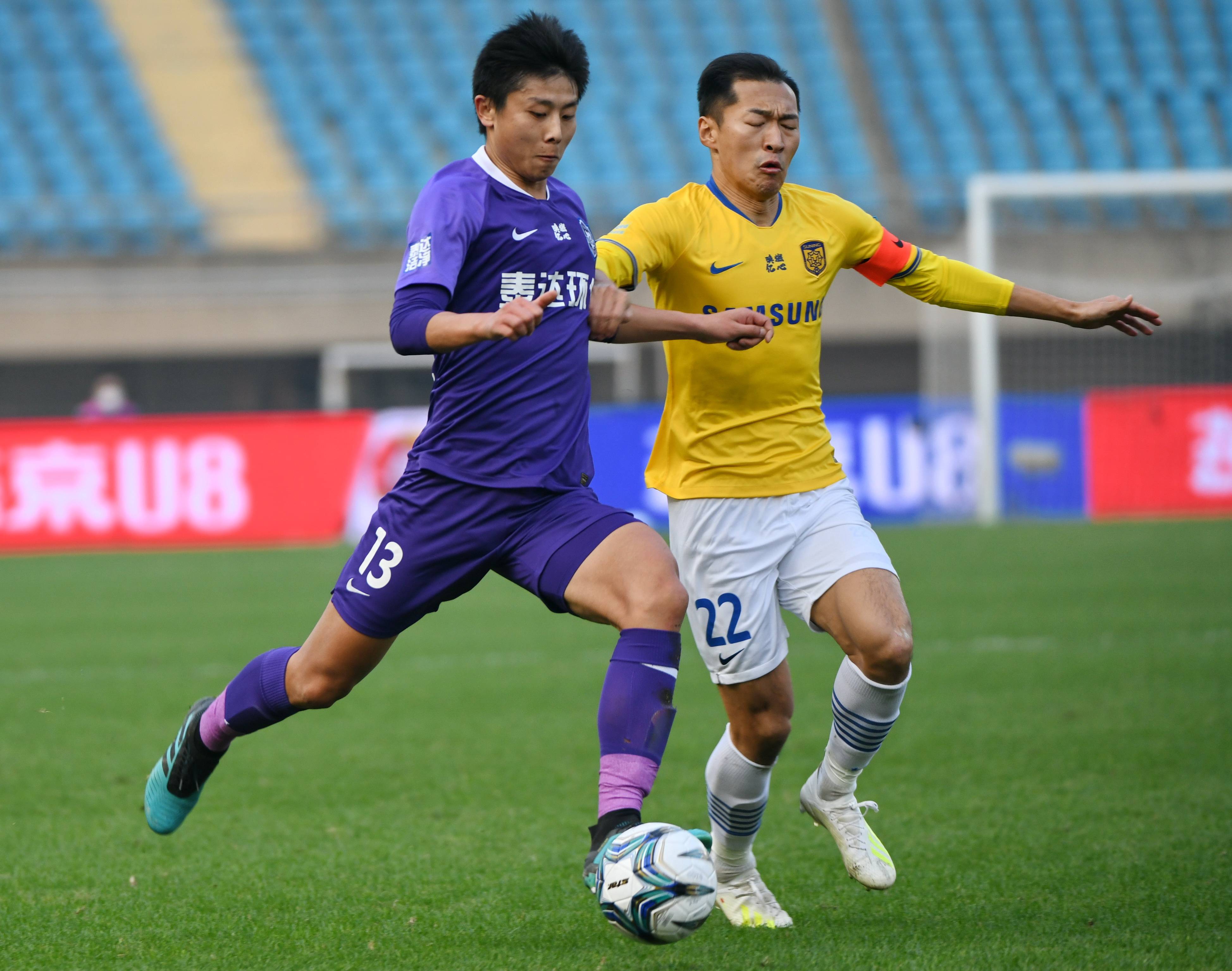 关于江苏苏宁球迷热情高涨，全力支持球队取胜的信息