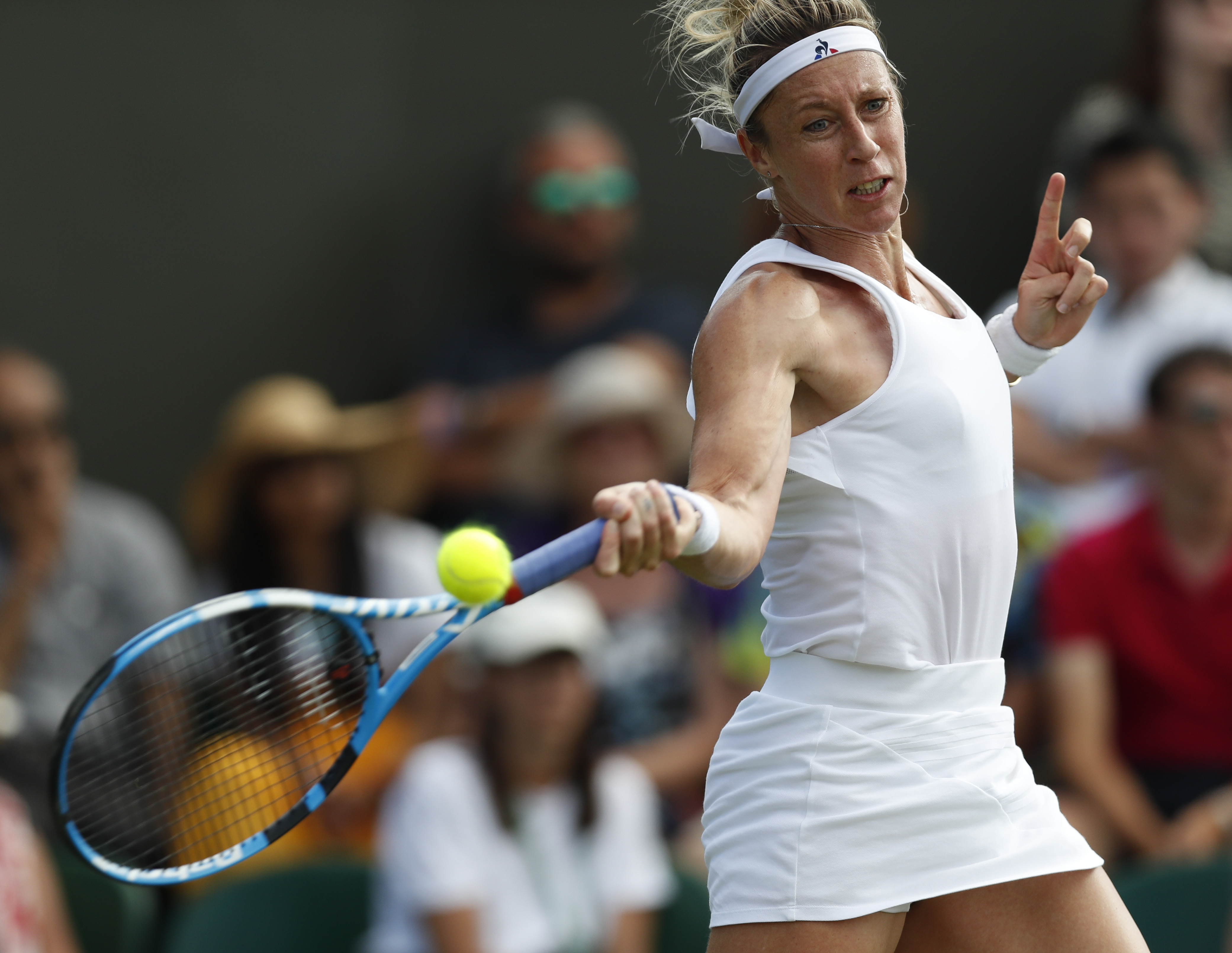 莎拉波娃在公牛比赛中关键助攻，突破纪录引发热议！